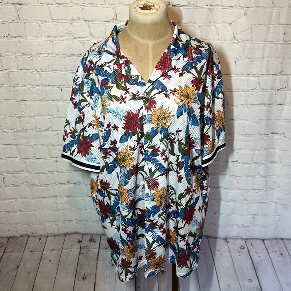 Original Use Multicolor Varsity Floral Mesh mens button up short sleeve XL